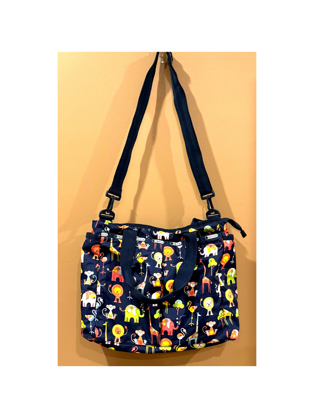 LeSportsac Baby Diaper Bag Ryan Tote Unisex Carry On Animal Print EUC - Picture 2 of 14